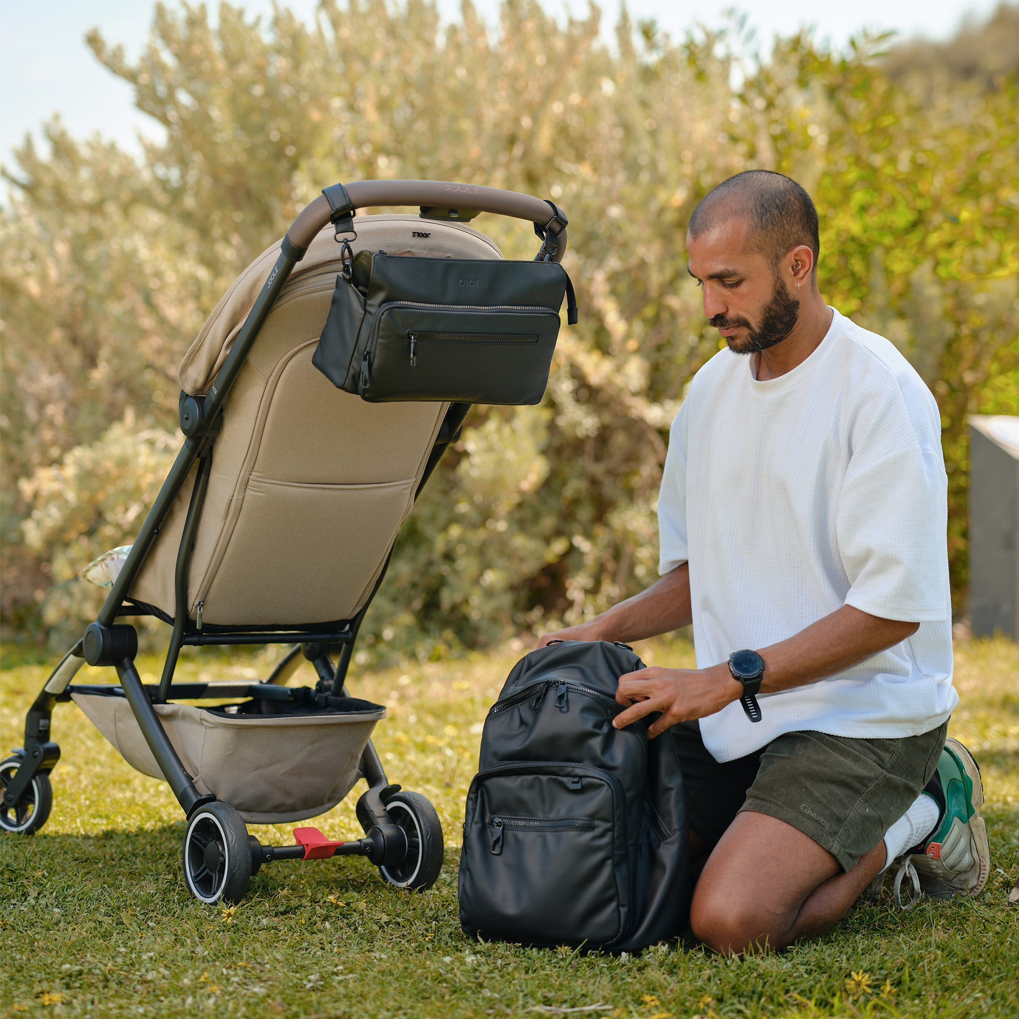 Multitasker Pram Caddy 2.0 - Black Weatherproof