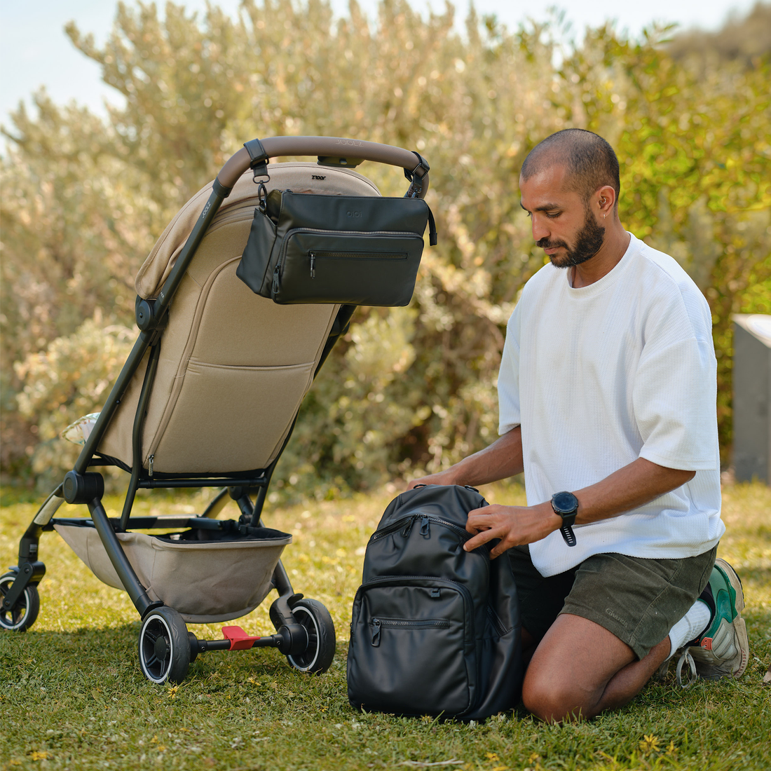Multitasker Pram Caddy 2.0 - Black Weatherproof