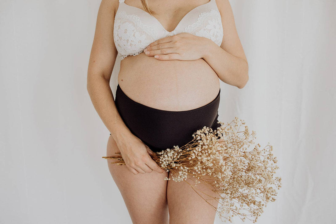 Postpartum Recovery Underwear: Black / 14